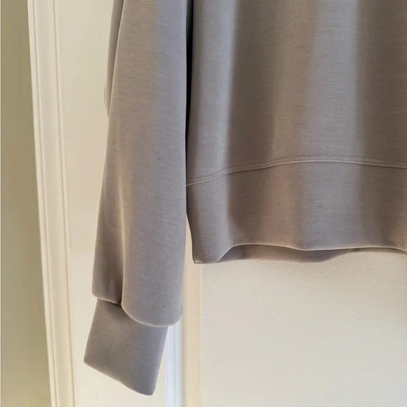 Softstreme Perfectly Oversized
Cropped Crew - Picture 4 of 6